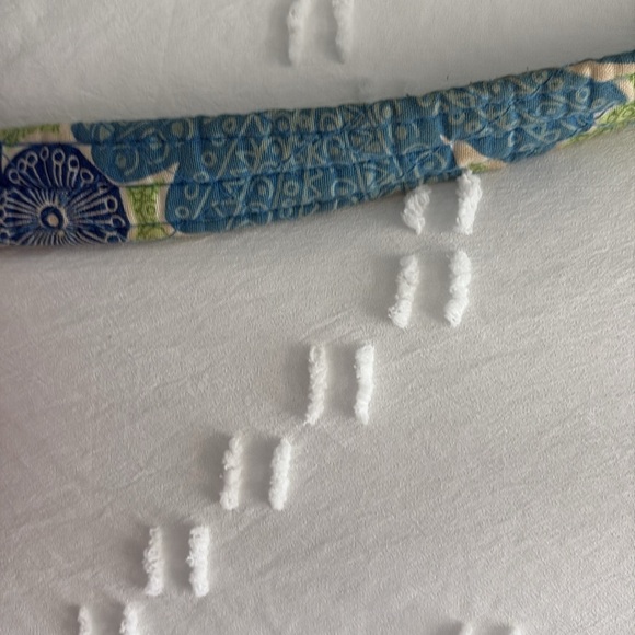 Vera Bradley Vibrant Blue and Green Quilted Tote Bag - Picture 15 of 16